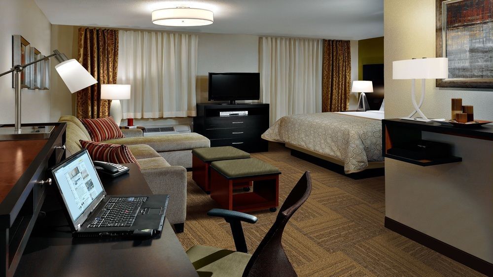 Staybridge Suites Corona South By Ihg Eksteriør bilde