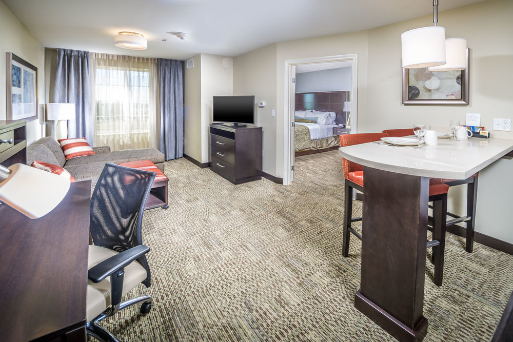Staybridge Suites Corona South By Ihg Eksteriør bilde