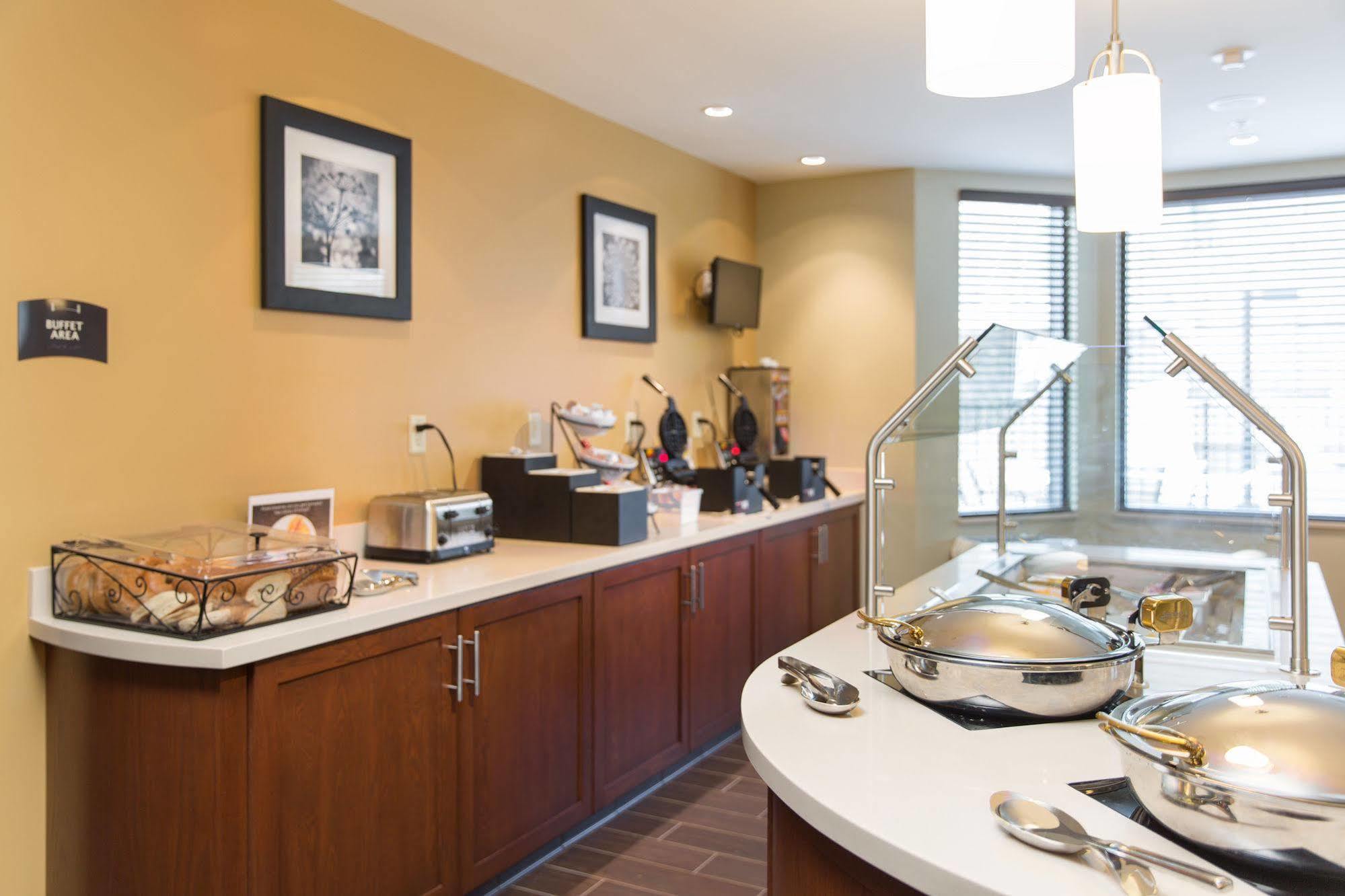 Staybridge Suites Corona South By Ihg Eksteriør bilde