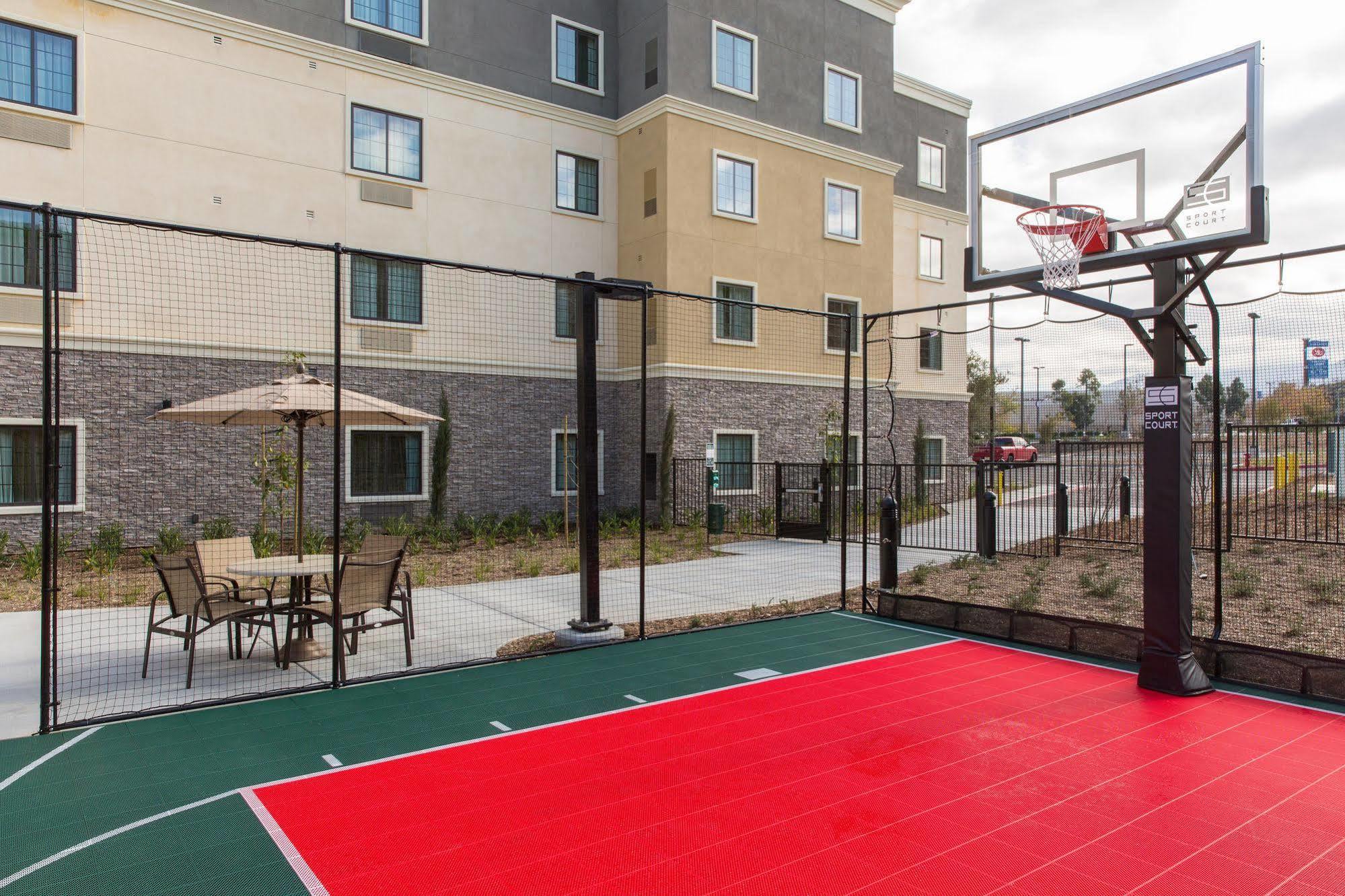 Staybridge Suites Corona South By Ihg Eksteriør bilde