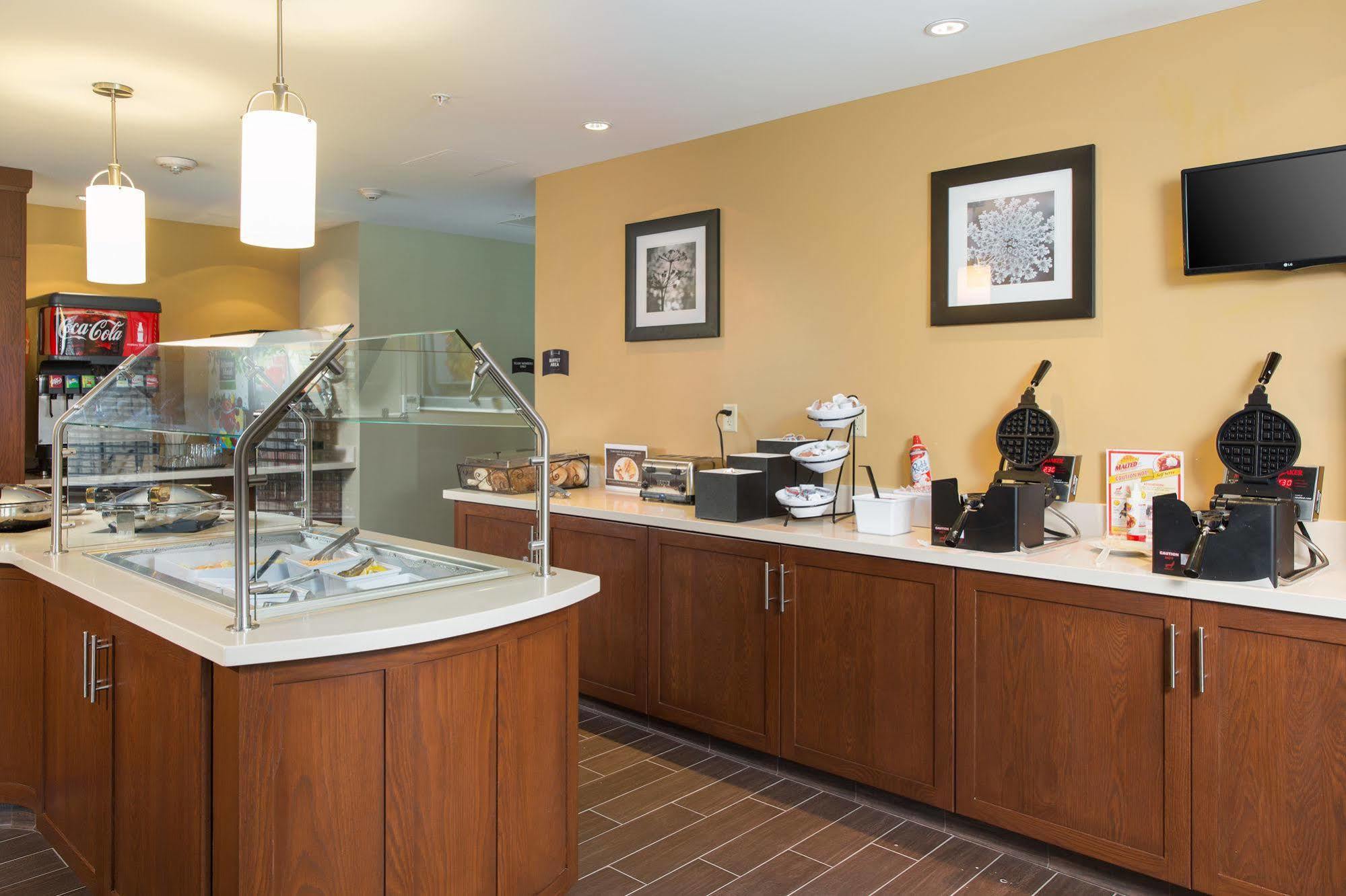 Staybridge Suites Corona South By Ihg Eksteriør bilde
